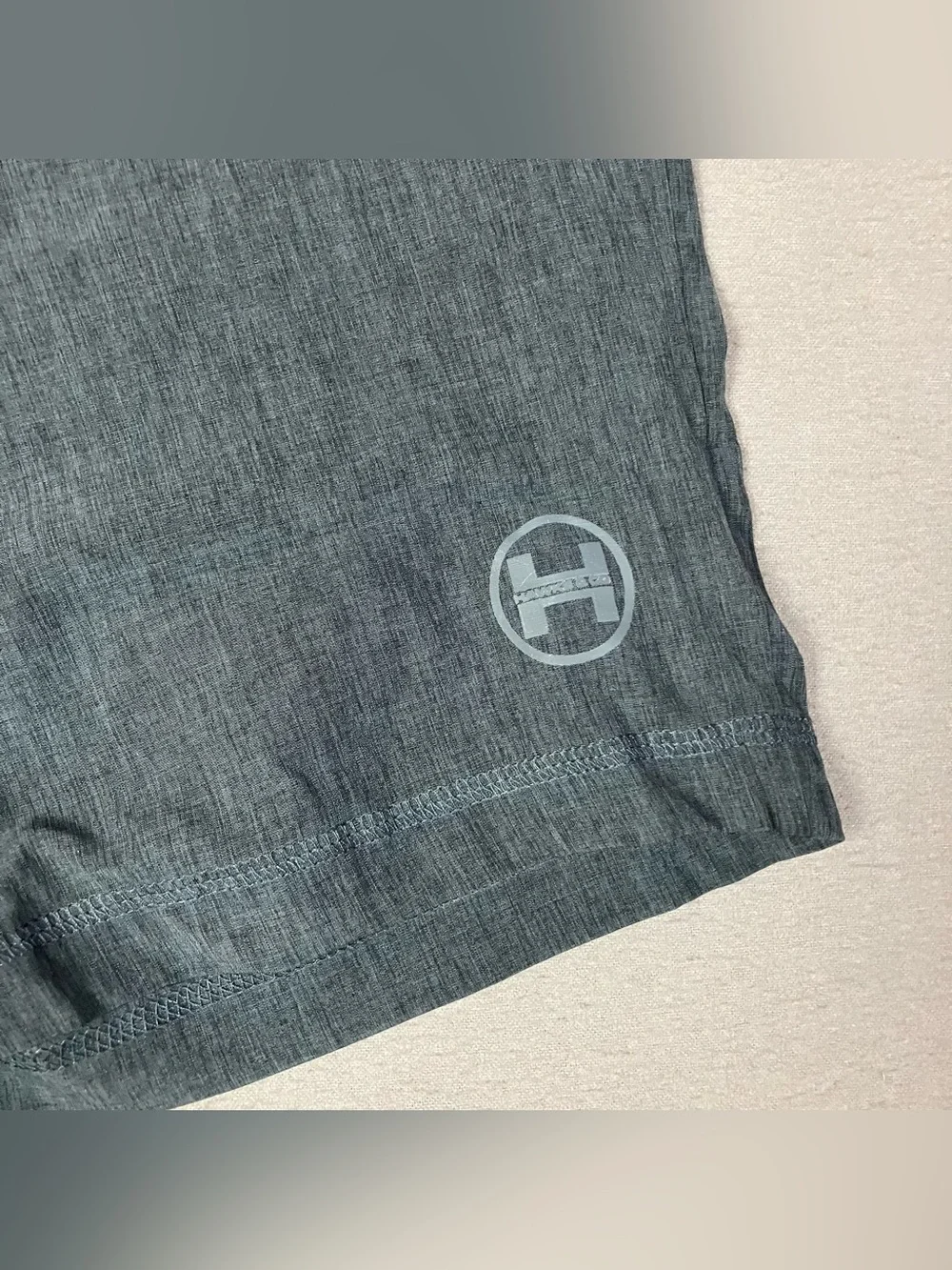Hawke & Co. Men’s Size 32 Stretch Hybrid Performance Shorts Black Heather NWT!